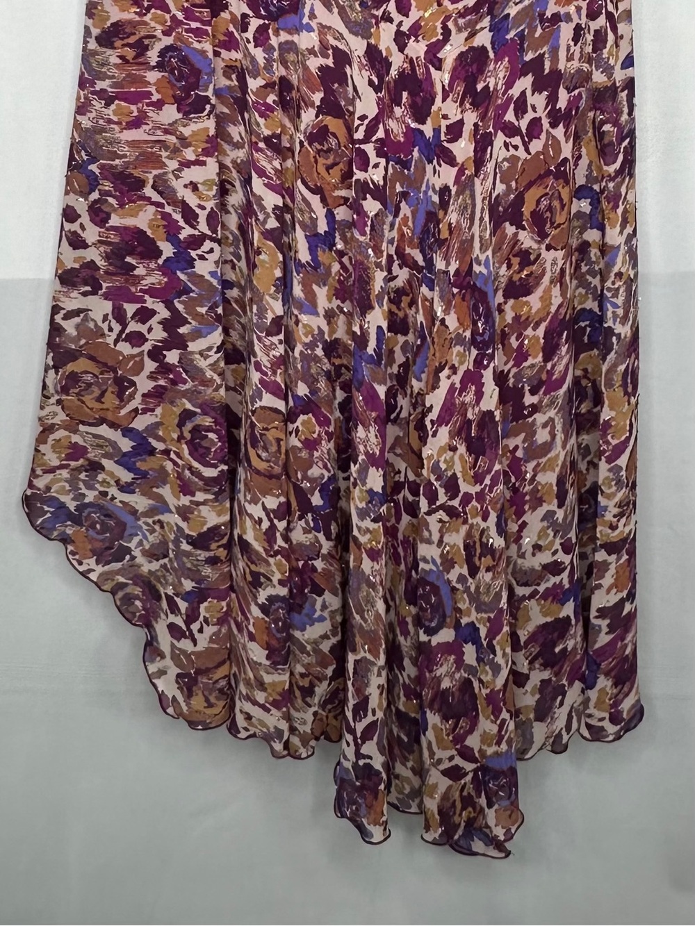 Rabbit Rabbit Rabbit Floral V-Neck Midi Dress Purple Tan Mix Asymmetrical Sz 16 - Picture 4 of 7